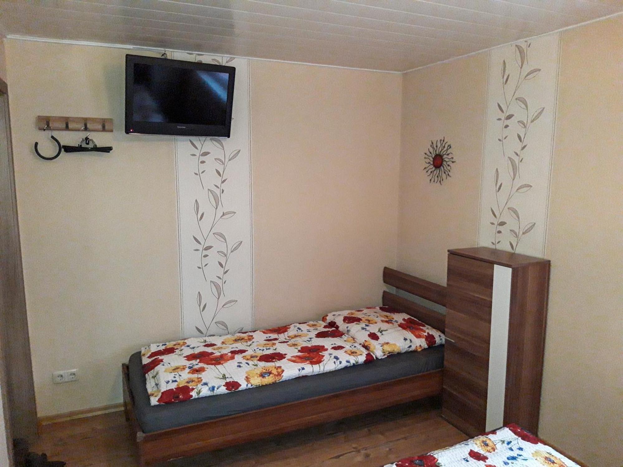 Kleines Ferienhaus Am Feldrand Малхов Екстериор снимка
